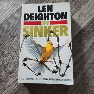 LEN DEIGHTON SPY SINKER Paperback - Hook, Line & Sinker Series - Book 3